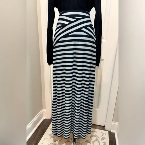 ECI Black and Blue Striped Maxi Skirt - Picture 2 of 8